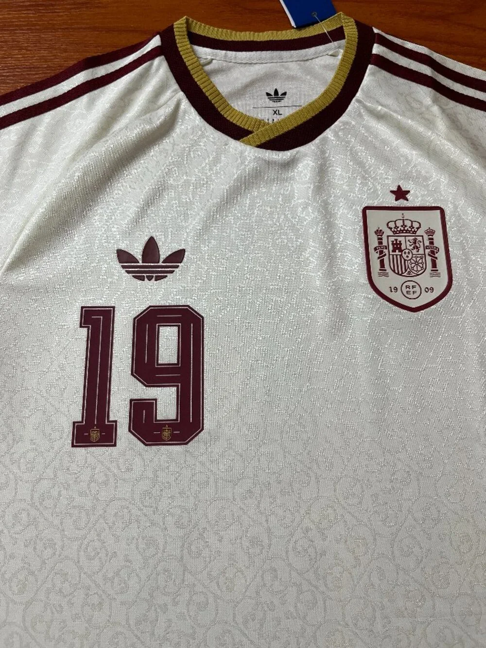 NWT Adidas Originals Spain Lamine Yamal #19 Soccer Jersey Cream